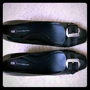 Navy Bandolino Wedge Size 8.5